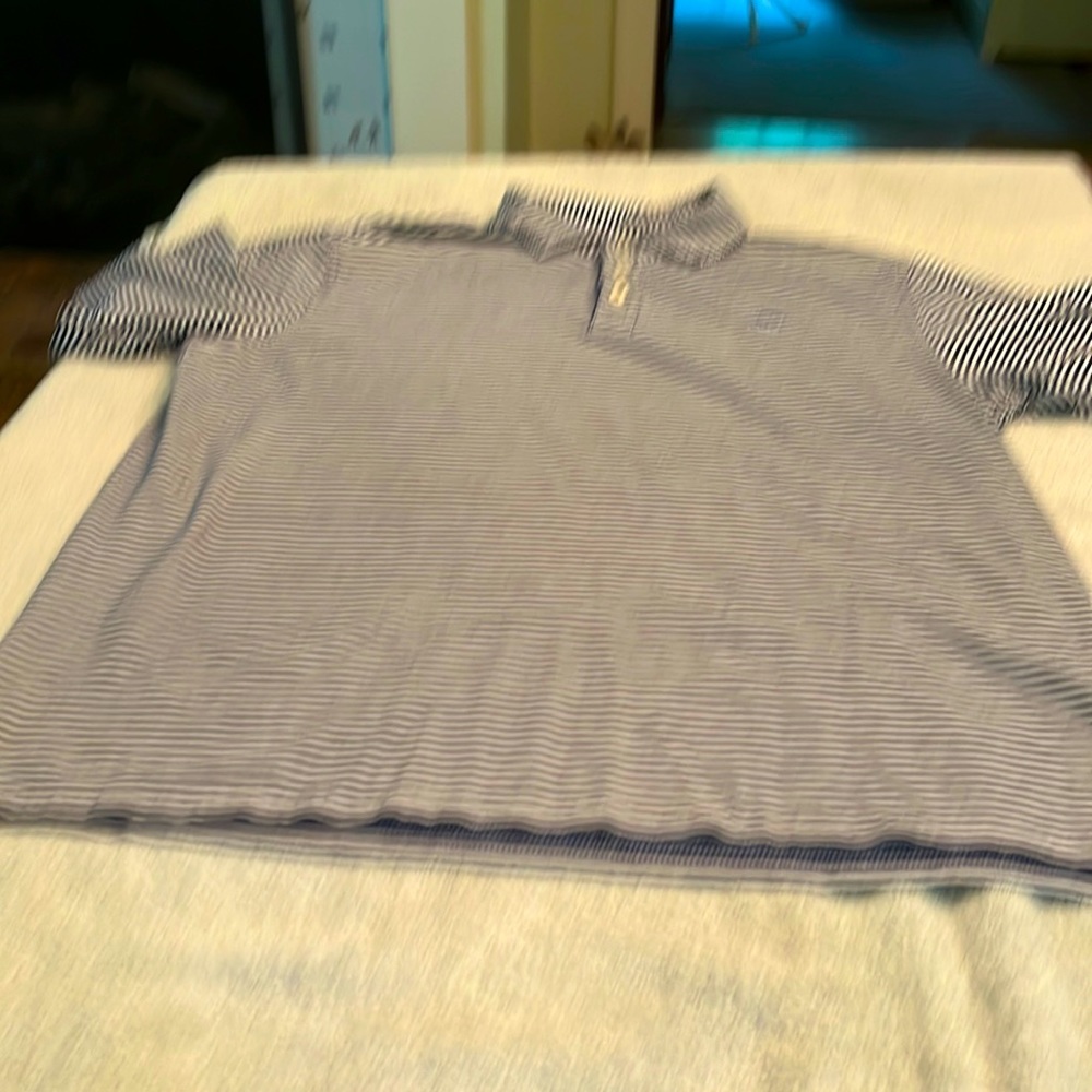 Southern Tide Skipjack polo. Size medium